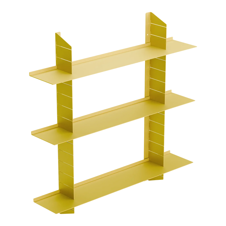 Gelbes Metallregal mit drei Ablagen, modernes Design, freistehend, minimalistisches Möbel