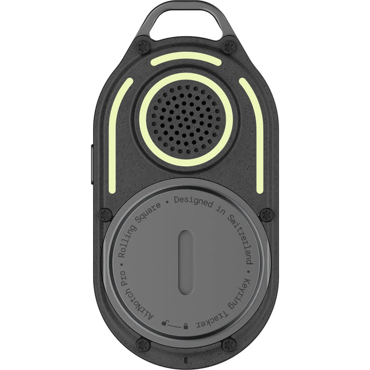 Rückseite eines schwarzen AirNotch Pro Keyfinders mit Lautsprecher, gelben Akzenten und Batteriefach.