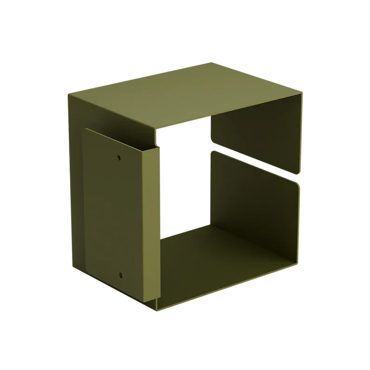 Olivgrünes Würfelregal aus Metall mit offenem Design, zwei Seiten und einer Oberseite, ideal für moderne Aufbewahrungslösungen.